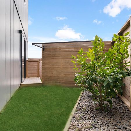 Your Home Away From Home Located Near Auckland Cbd Экстерьер фото